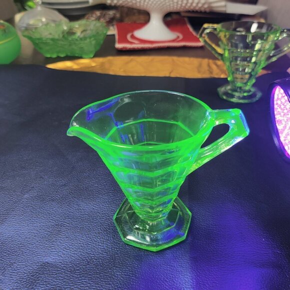 Antique 1920's Era Sugar & Creamer Set, Indiana Glass Co, "Tea Room" Art Deco - Picture 5 of 8